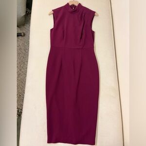 Trina Turk Dress - Women’s 6 Purple - Sheath Sleeveless Burgundy Red